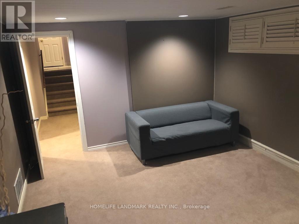 Bsmt - 10 Oscar Court, Toronto, Ontario  M2K 2A4 - Photo 4 - C12937618