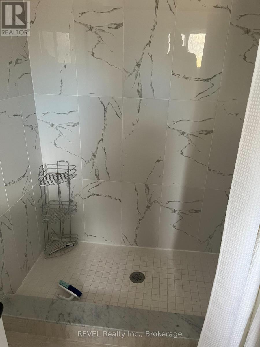 3828 Roxborough Avenue, Fort Erie, Ontario  L0S 1B0 - Photo 12 - X12937624