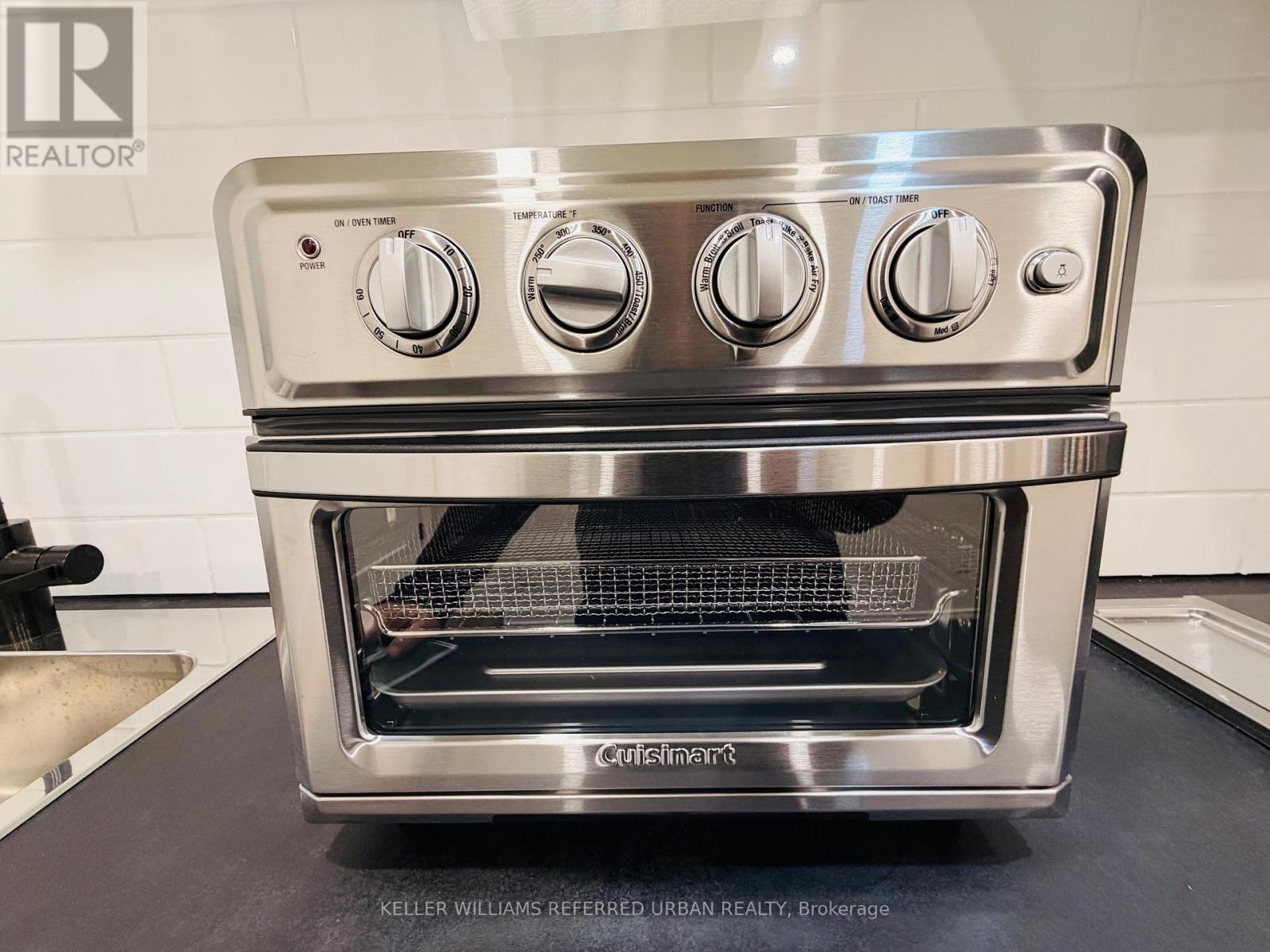 Basement - 63 Wallington Avenue, Toronto, Ontario M4C 2N2 - Photo 20 - E12773800