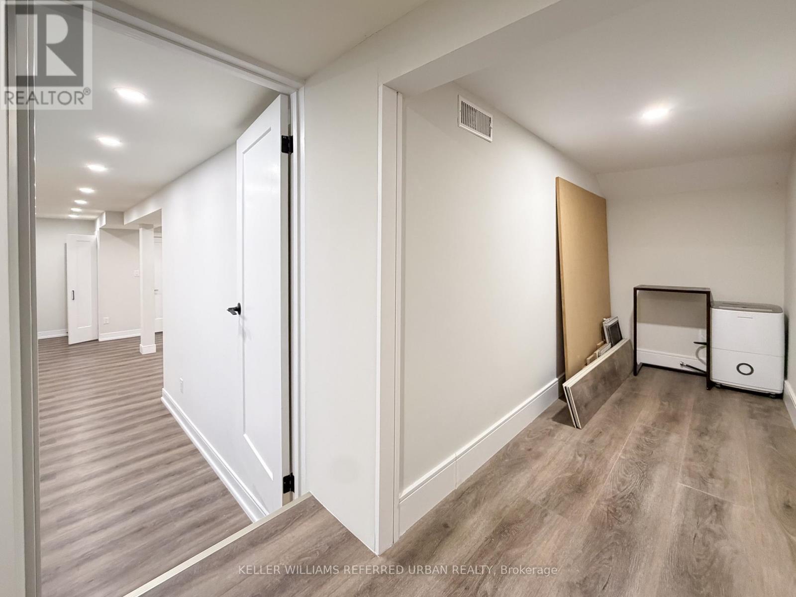 Basement - 63 Wallington Avenue, Toronto, Ontario M4C 2N2 - Photo 21 - E12773800