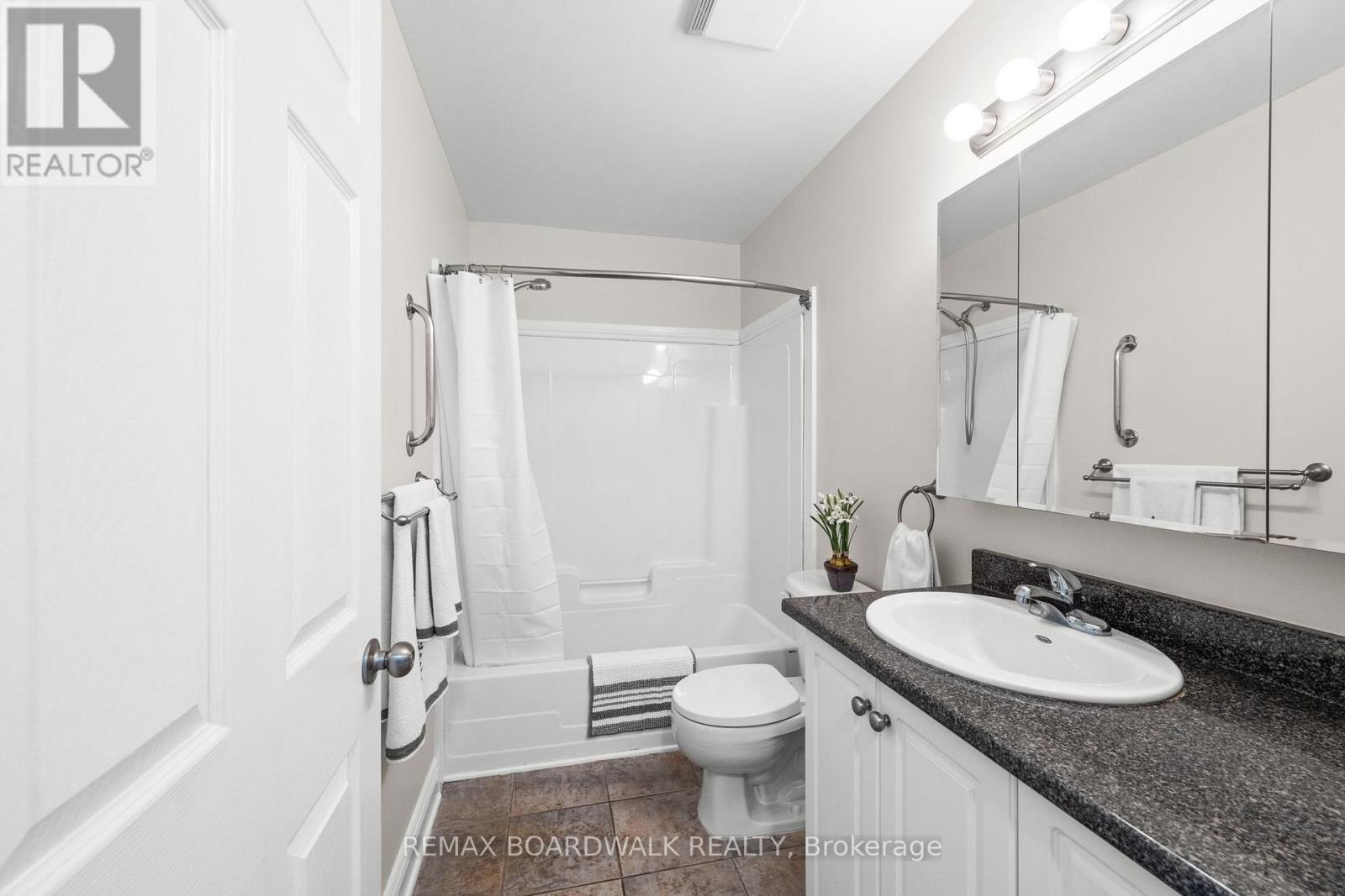 110 Templeton Court, North Grenville, Ontario  K0G 1J0 - Photo 19 - X12847752