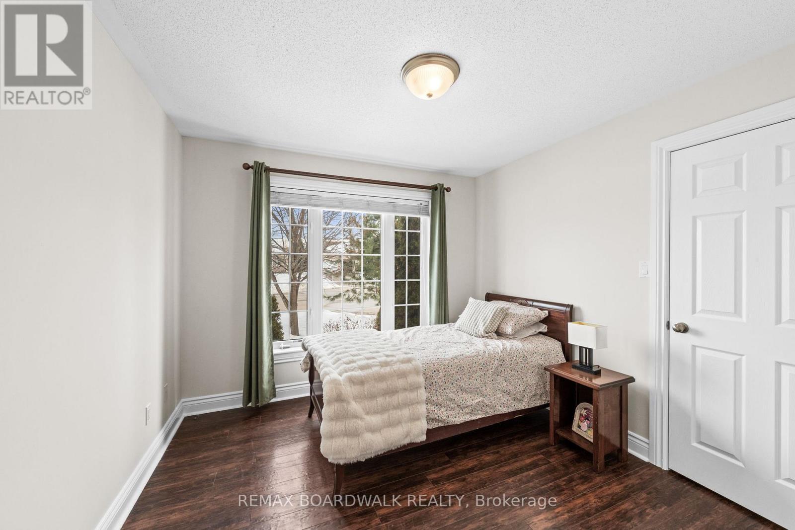 110 Templeton Court, North Grenville, Ontario  K0G 1J0 - Photo 17 - X12847752