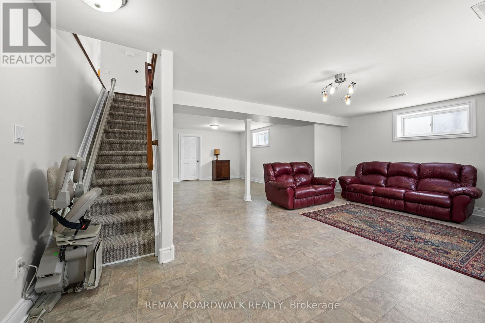 110 Templeton Court, North Grenville, Ontario  K0G 1J0 - Photo 21 - X12847752