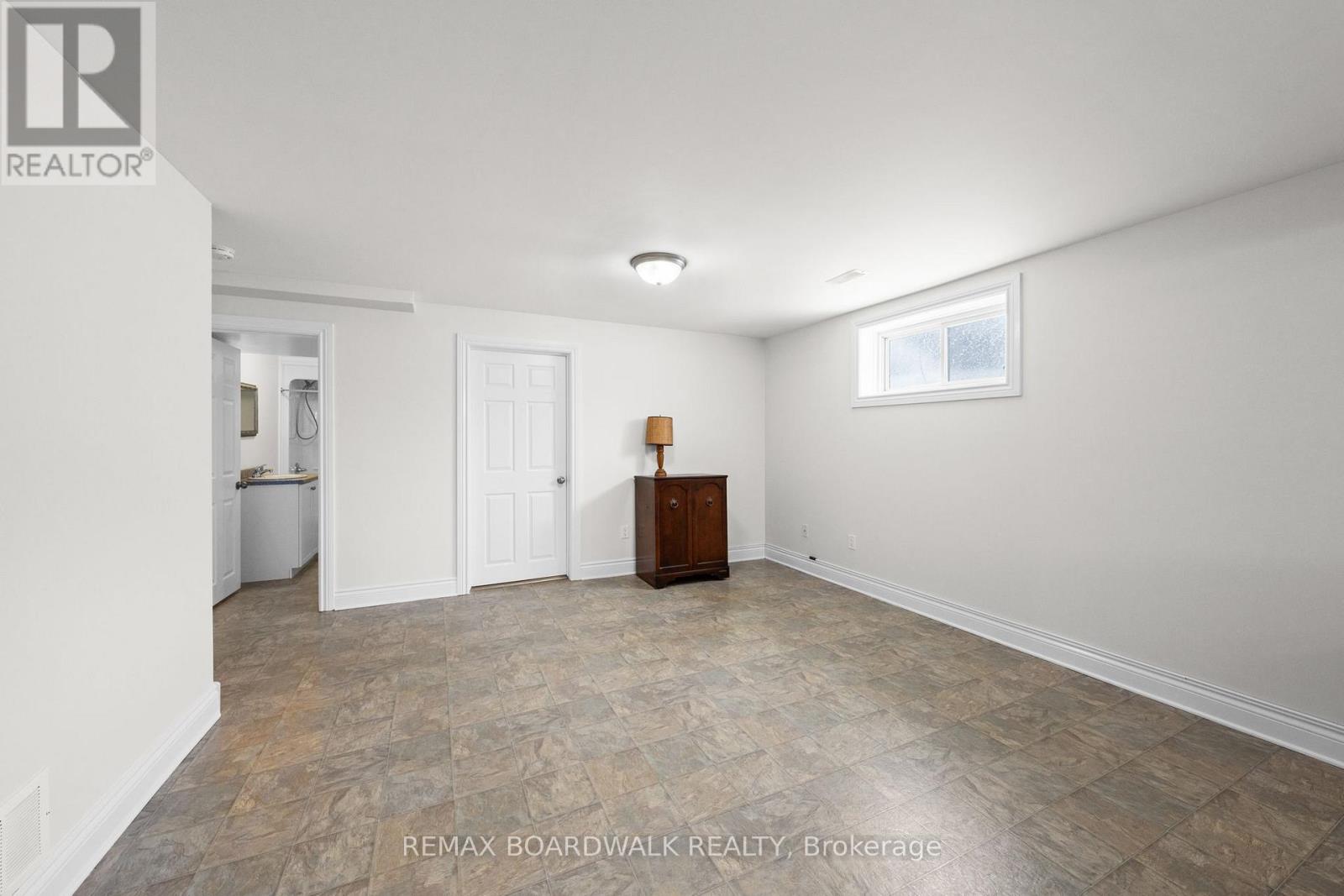 110 Templeton Court, North Grenville, Ontario  K0G 1J0 - Photo 23 - X12847752