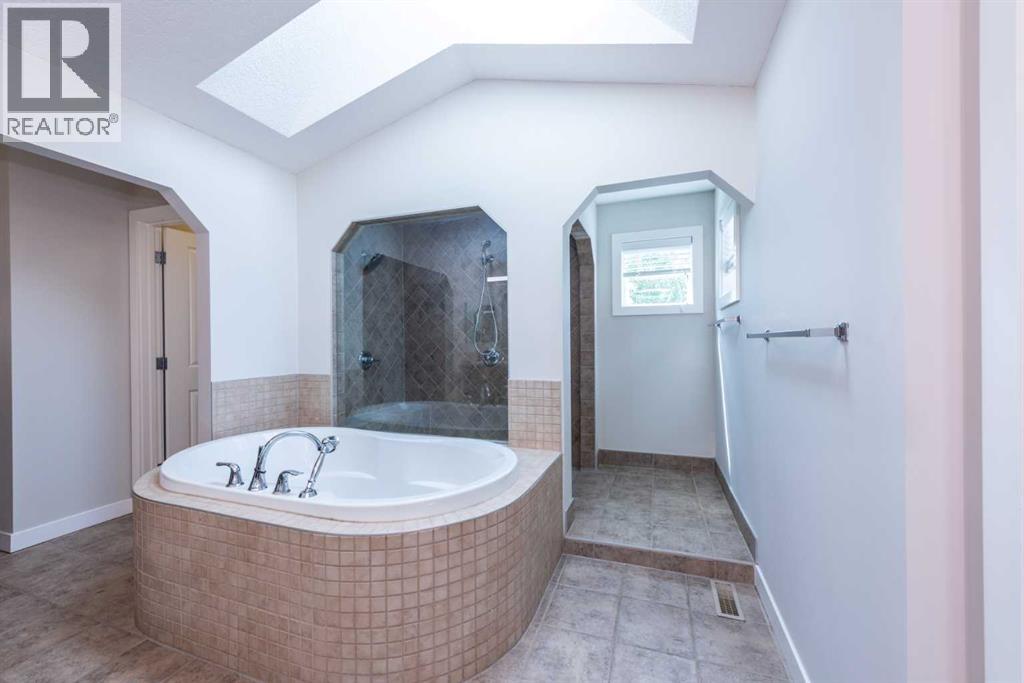 35 Aspen Stone Way SW, Calgary, Alberta  T3H 0L6 - Photo 23 - A2270963