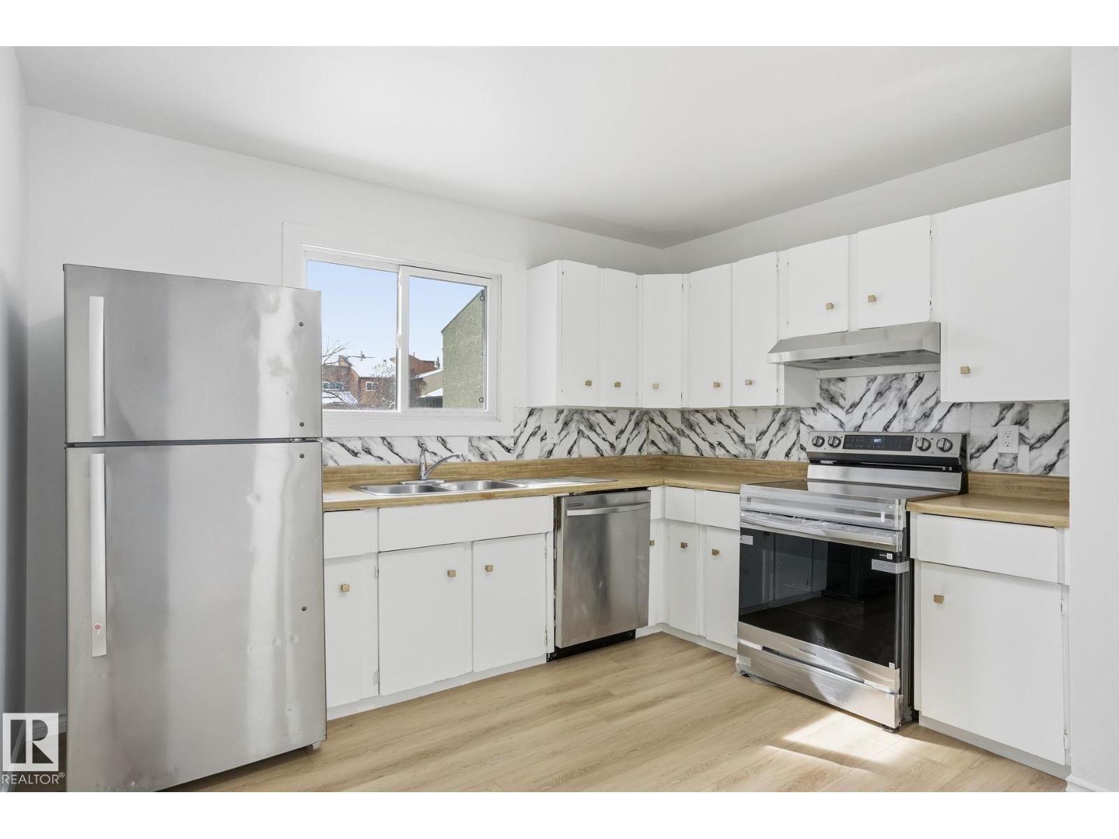 202 Kaskitayo Ct Nw, Edmonton, Alberta  T6J 3T3 - Photo 12 - E4479599