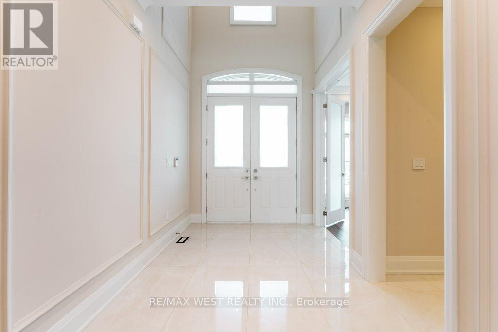 119 Jay Street, Toronto, Ontario  M6L 2M3 - Photo 3 - W12937606