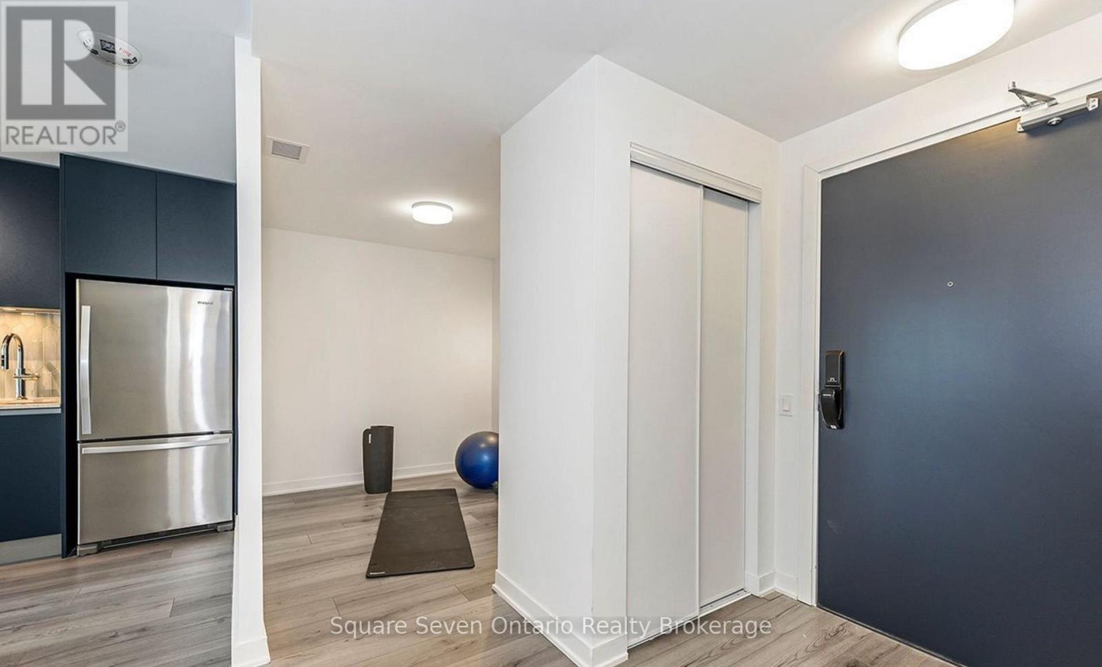 820 - 395 Dundas Street, Oakville, Ontario  L6M 4M2 - Photo 10 - W12937620