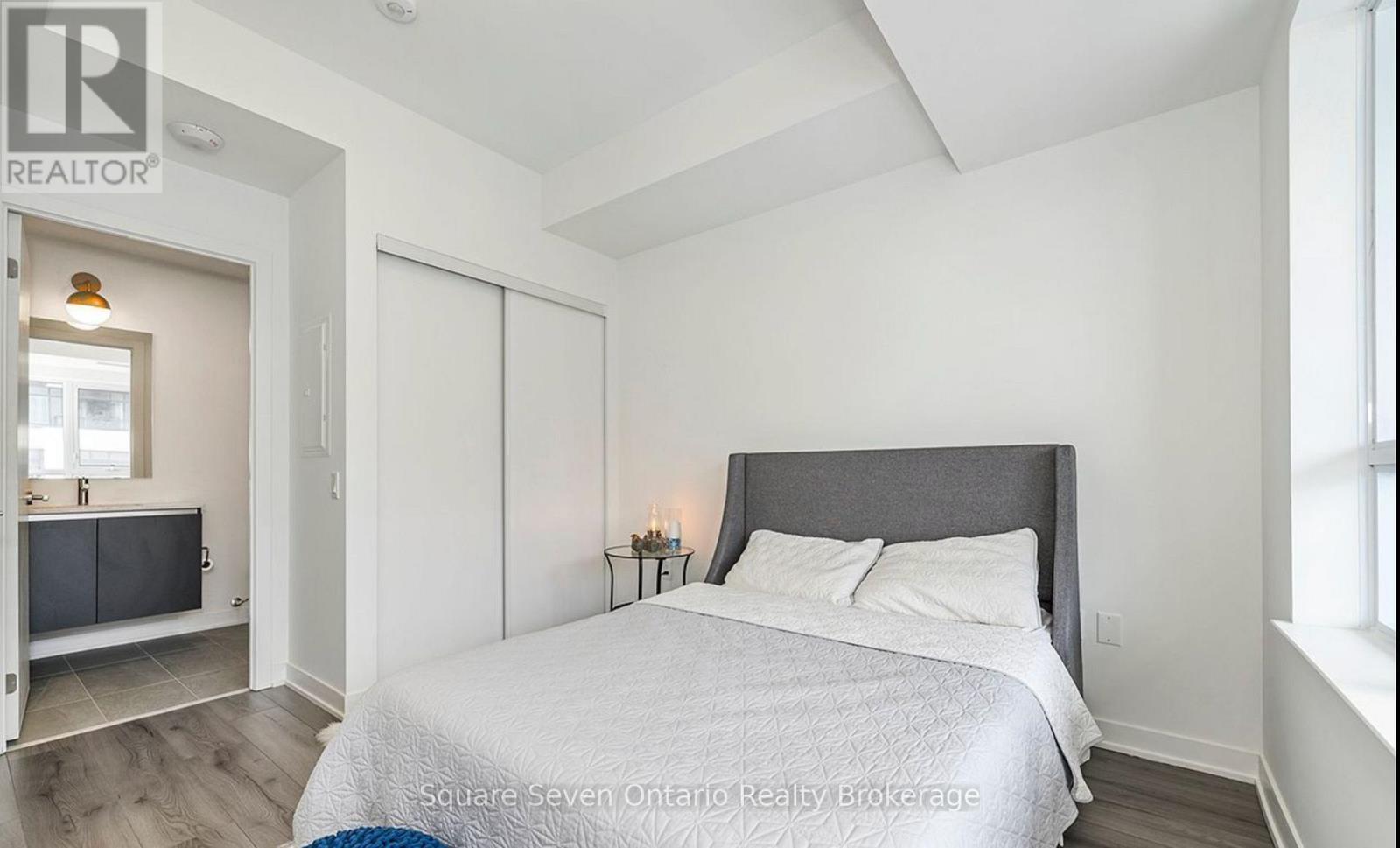 820 - 395 Dundas Street, Oakville, Ontario  L6M 4M2 - Photo 14 - W12937620