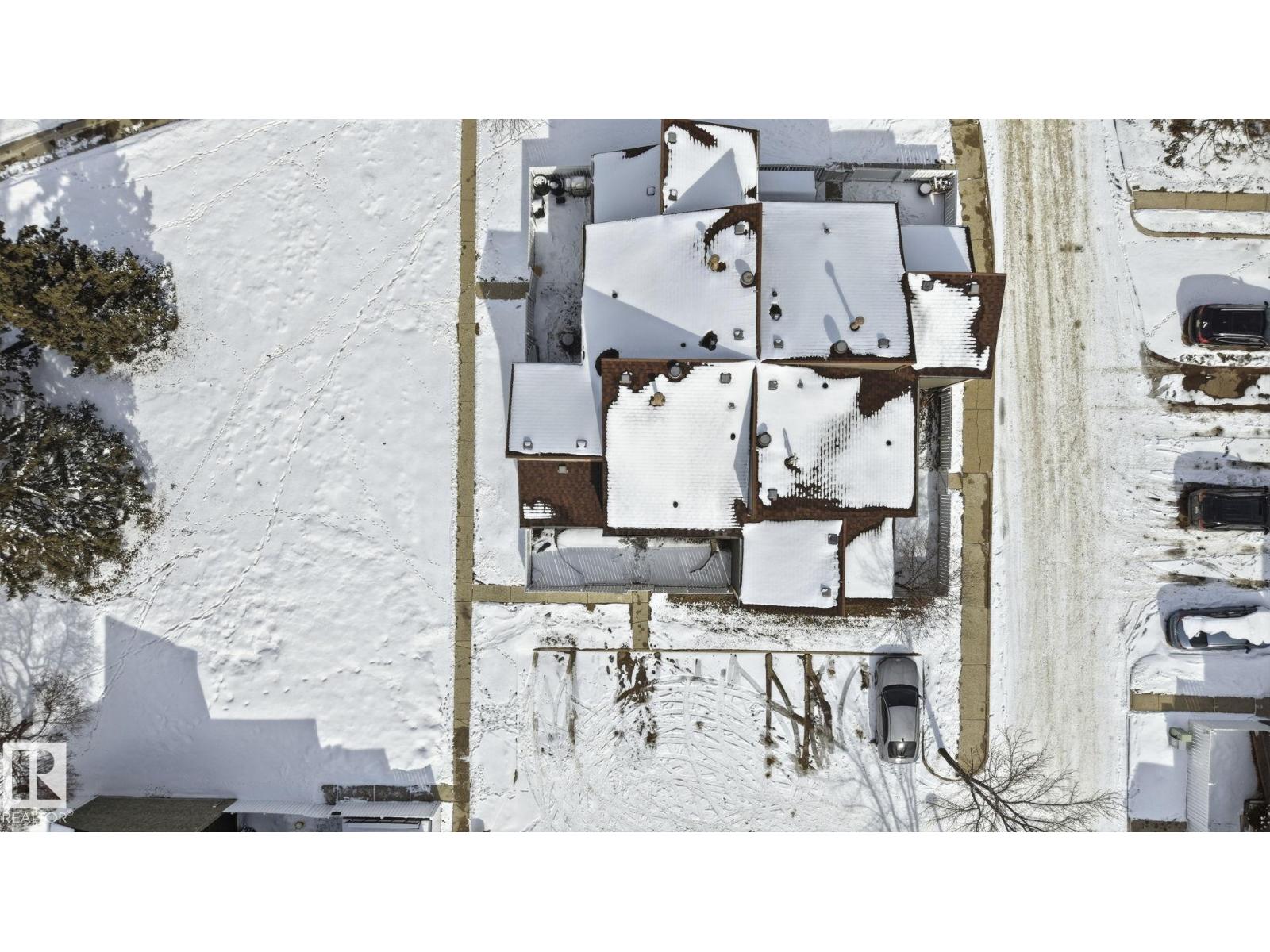 202 Kaskitayo Ct Nw, Edmonton, Alberta  T6J 3T3 - Photo 35 - E4479599