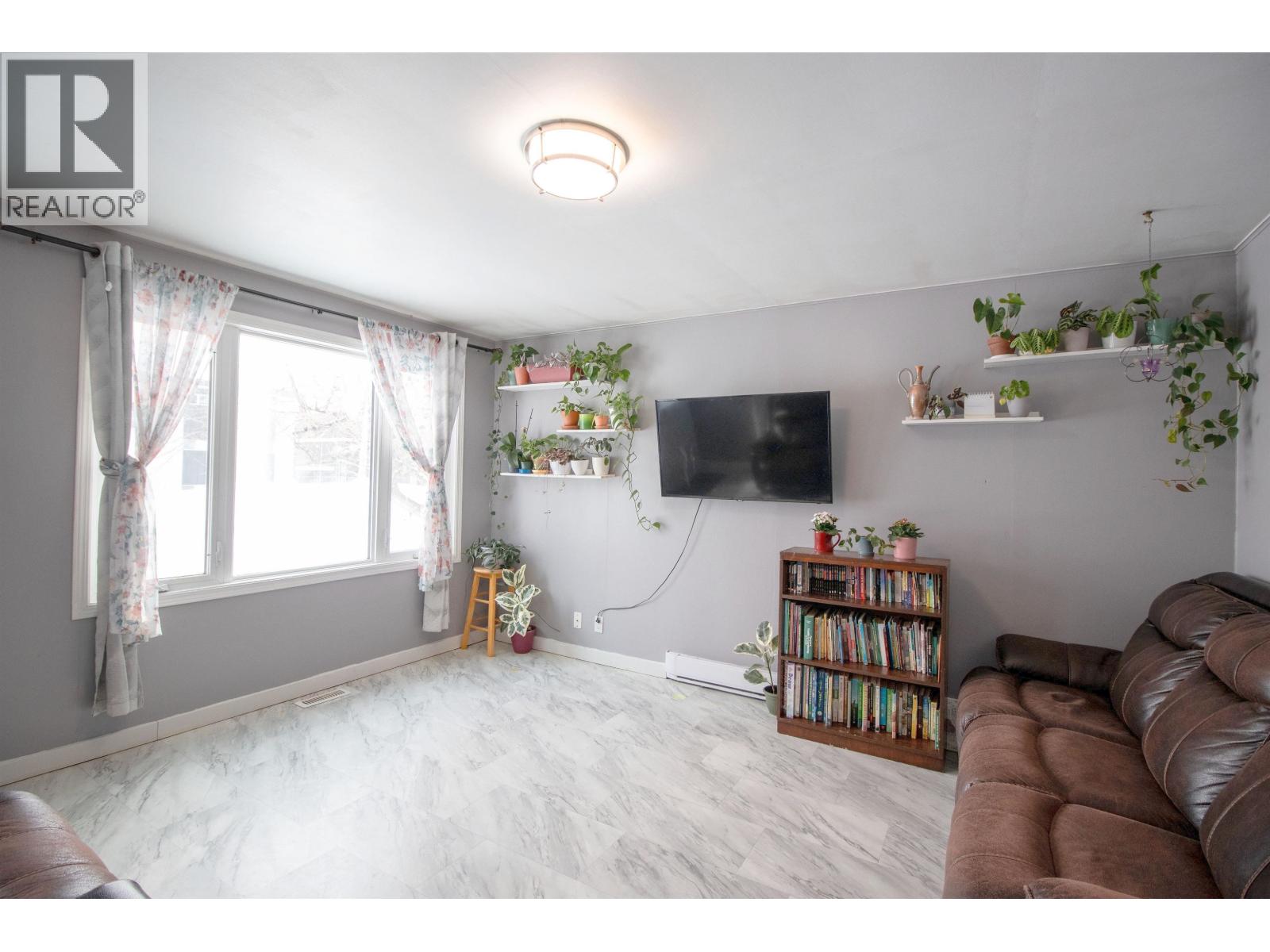 10220 96 Avenue, Fort St. John, British Columbia  V1J 1L4 - Photo 28 - R3104972