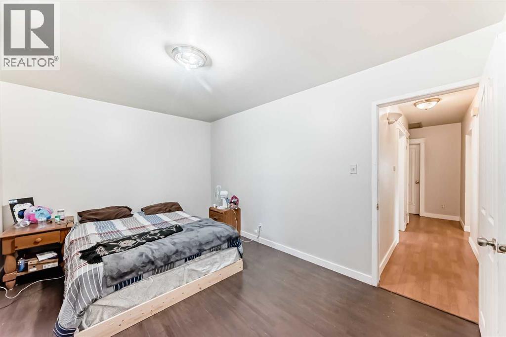 2208 47 Street SE, Calgary, Alberta  T2B 1L6 - Photo 17 - A2278024