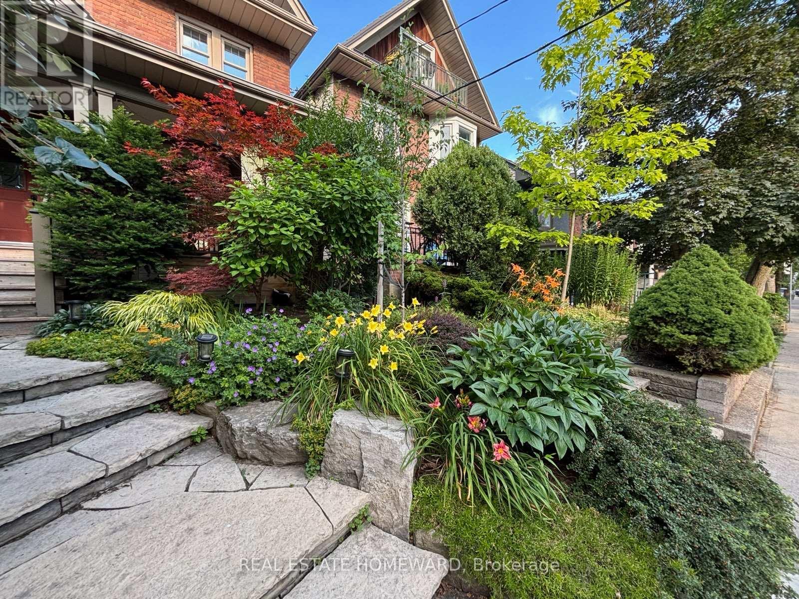 101 Bertmount Avenue, Toronto, Ontario  M4M 2X8 - Photo 32 - E12805942