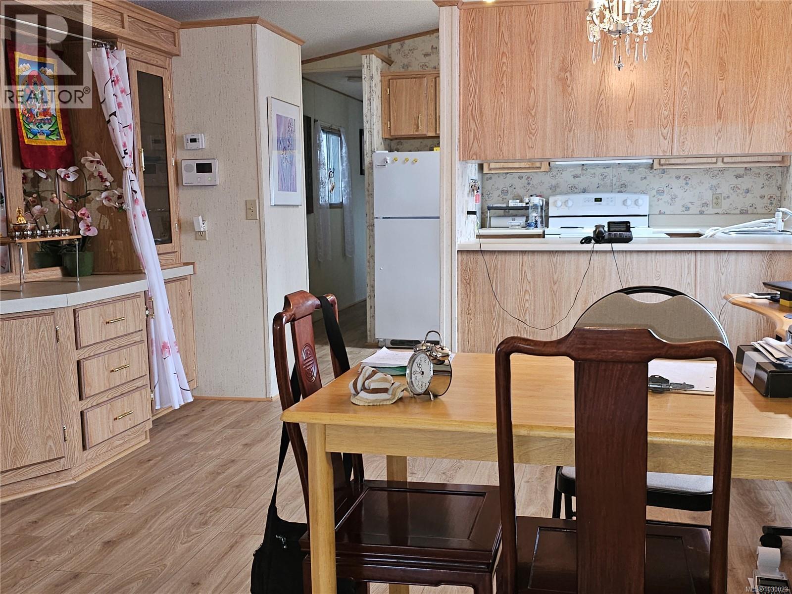 108 17 Chief Robert Sam Lane, View Royal, British Columbia  V9A 4K2 - Photo 6 - 1030023