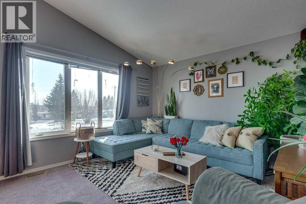 13 Heritage Drive, Penhold, Alberta  T0M 1R0 - Photo 10 - A2280093