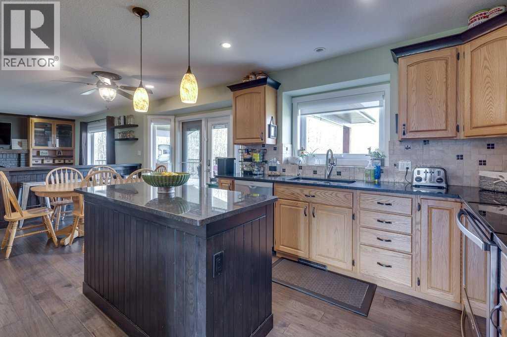 38444 Range Road 270, Rural Red Deer County, Alberta  T4E 1C5 - Photo 11 - A2294948