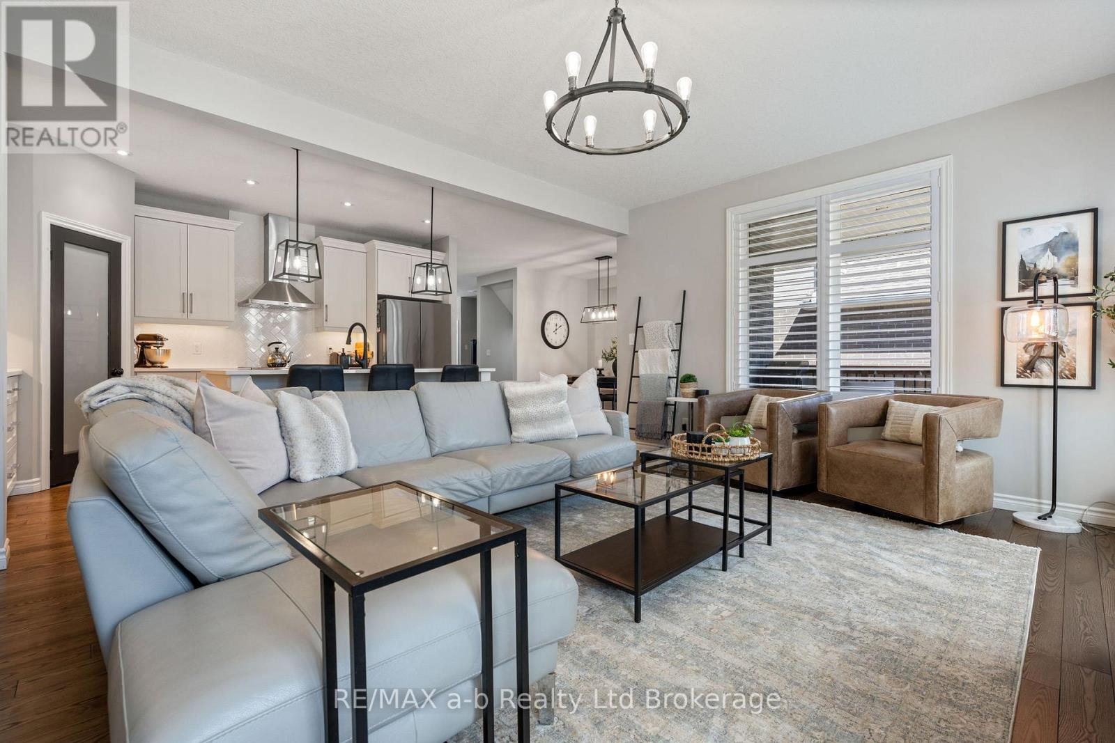 11 Chamberlain Avenue, Ingersoll, Ontario  N5C 0C6 - Photo 13 - X12937636