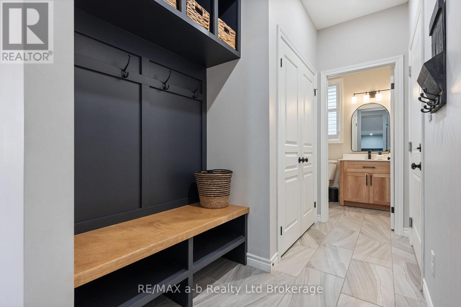 11 Chamberlain Avenue, Ingersoll, Ontario  N5C 0C6 - Photo 15 - X12937636