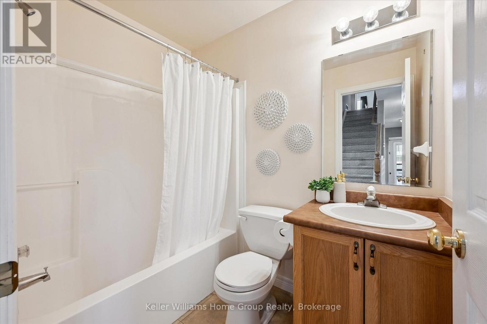 35 Thornton Street, Guelph, Ontario  N1E 7B1 - Photo 24 - X12937646