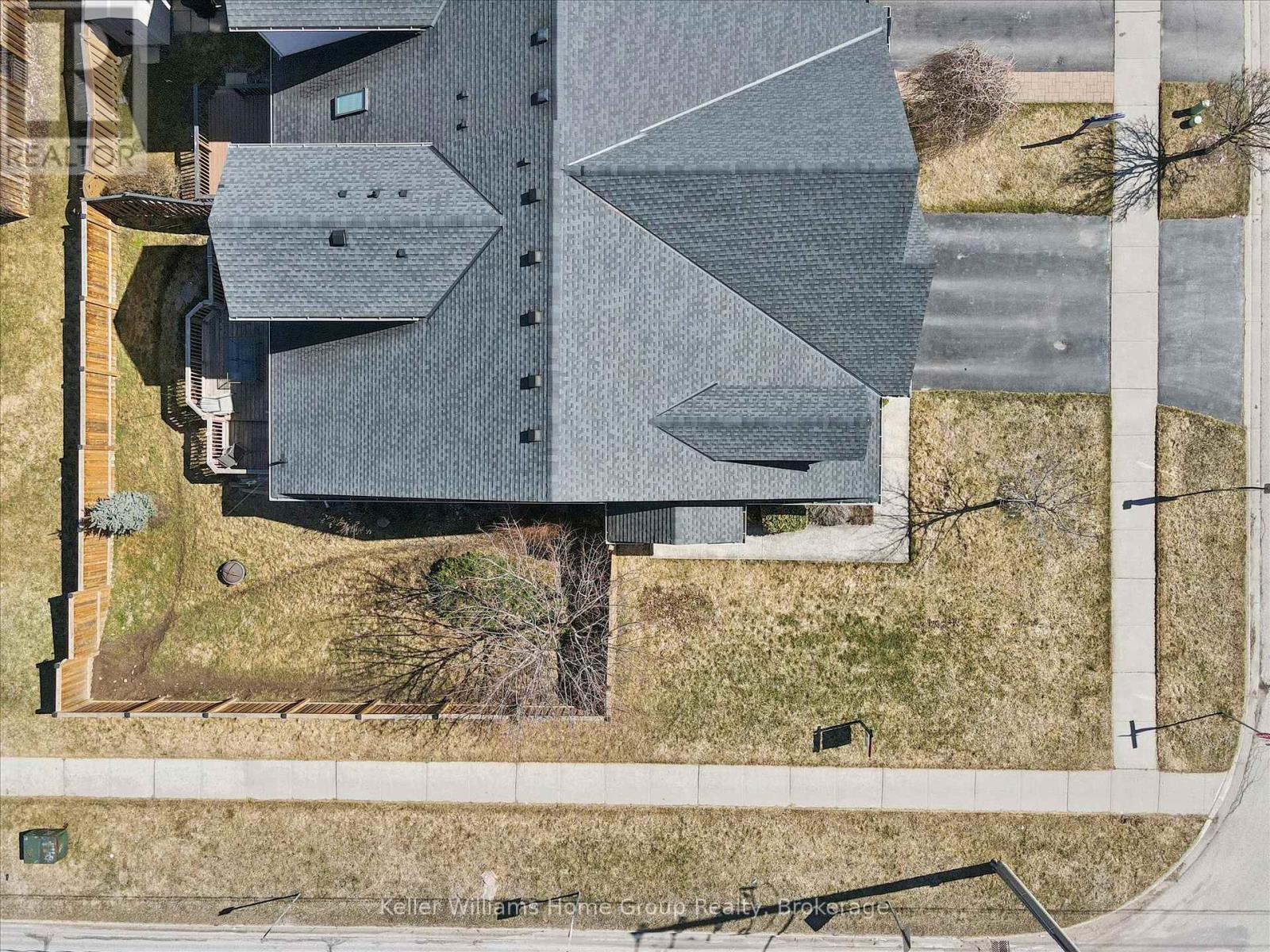 35 Thornton Street, Guelph, Ontario  N1E 7B1 - Photo 43 - X12937646