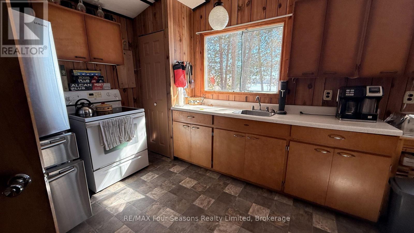 14 Catapillar Lane, South Bruce Peninsula, Ontario  N0H 2T0 - Photo 14 - X12937668