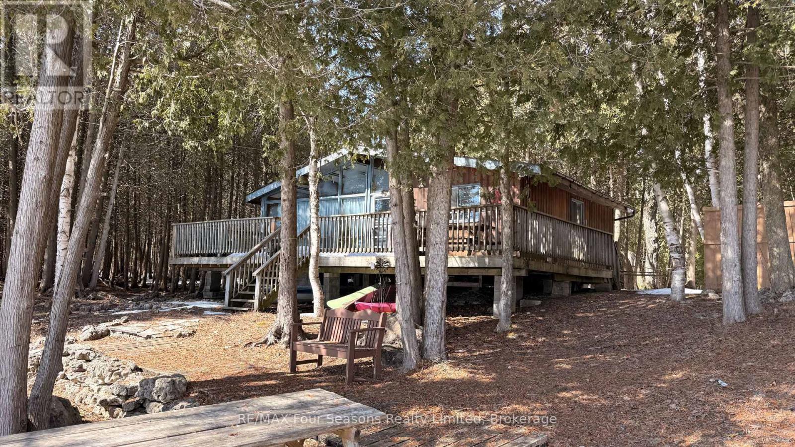 14 Catapillar Lane, South Bruce Peninsula, Ontario  N0H 2T0 - Photo 16 - X12937668