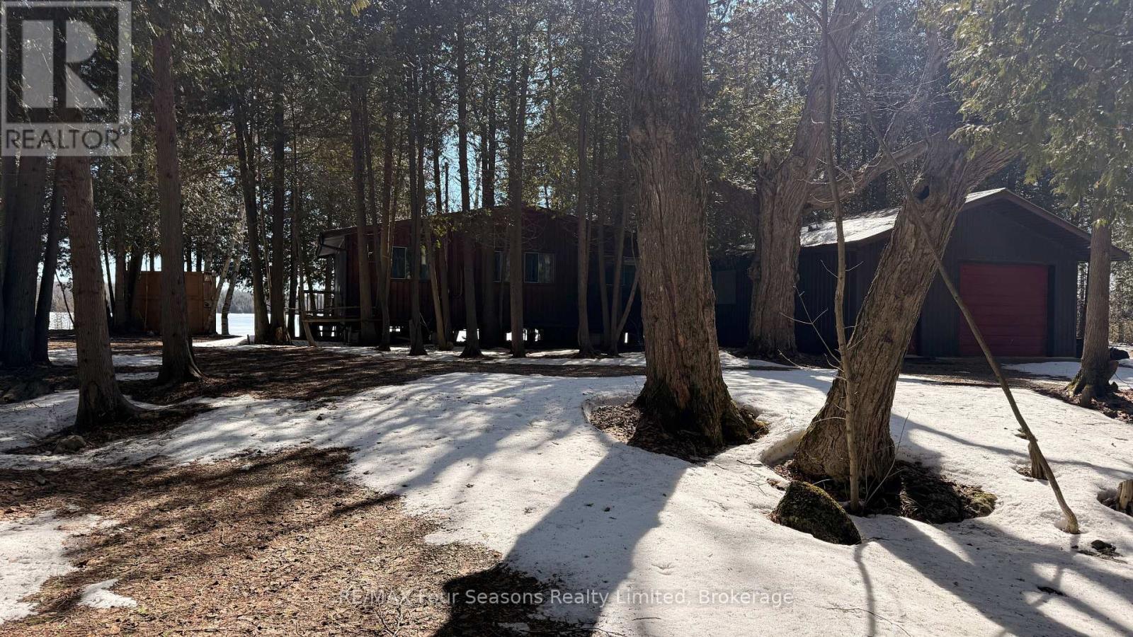 14 Catapillar Lane, South Bruce Peninsula, Ontario  N0H 2T0 - Photo 9 - X12937668