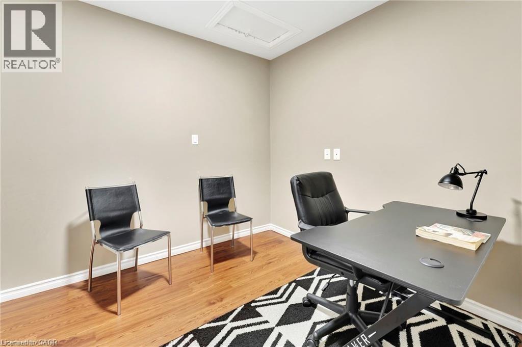 23 Palace Street, Brantford, Ontario  N3T 3W5 - Photo 12 - 40815944