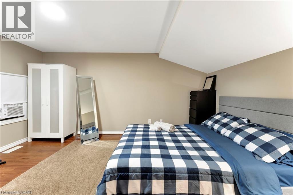 23 Palace Street, Brantford, Ontario  N3T 3W5 - Photo 15 - 40815944