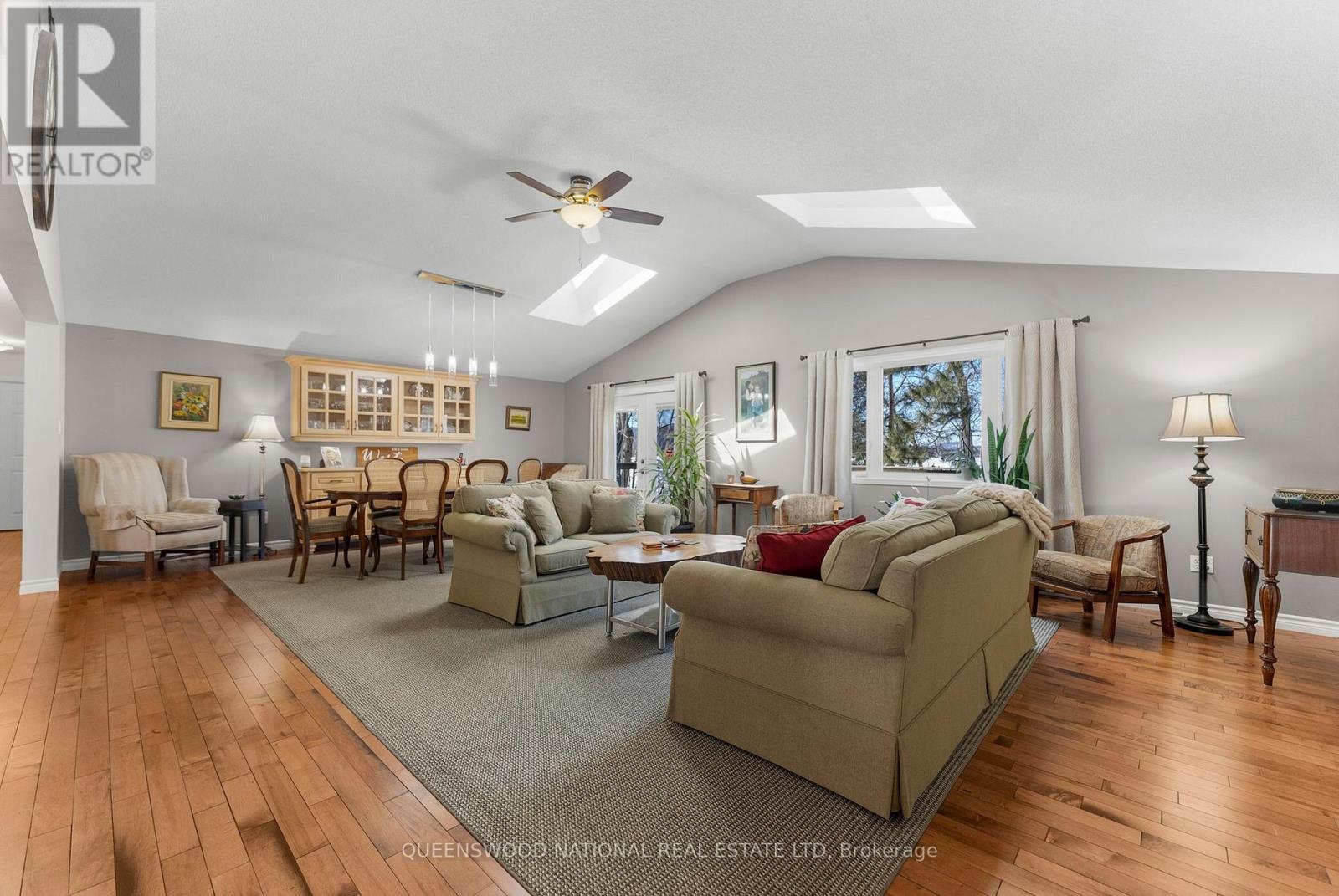 42125 Combermere Road NE, Madawaska Valley, Ontario  K0J 1B0 - Photo 10 - X12932932