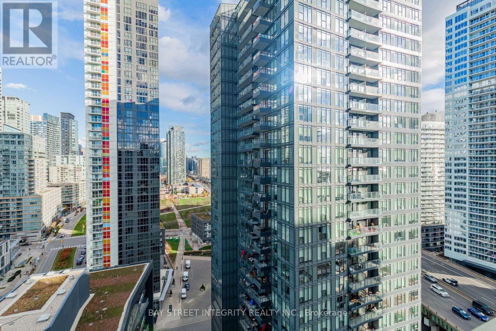 2107 - 80 Queens Wharf Road, Toronto, Ontario  M5V 0B4 - Photo 16 - C12937670