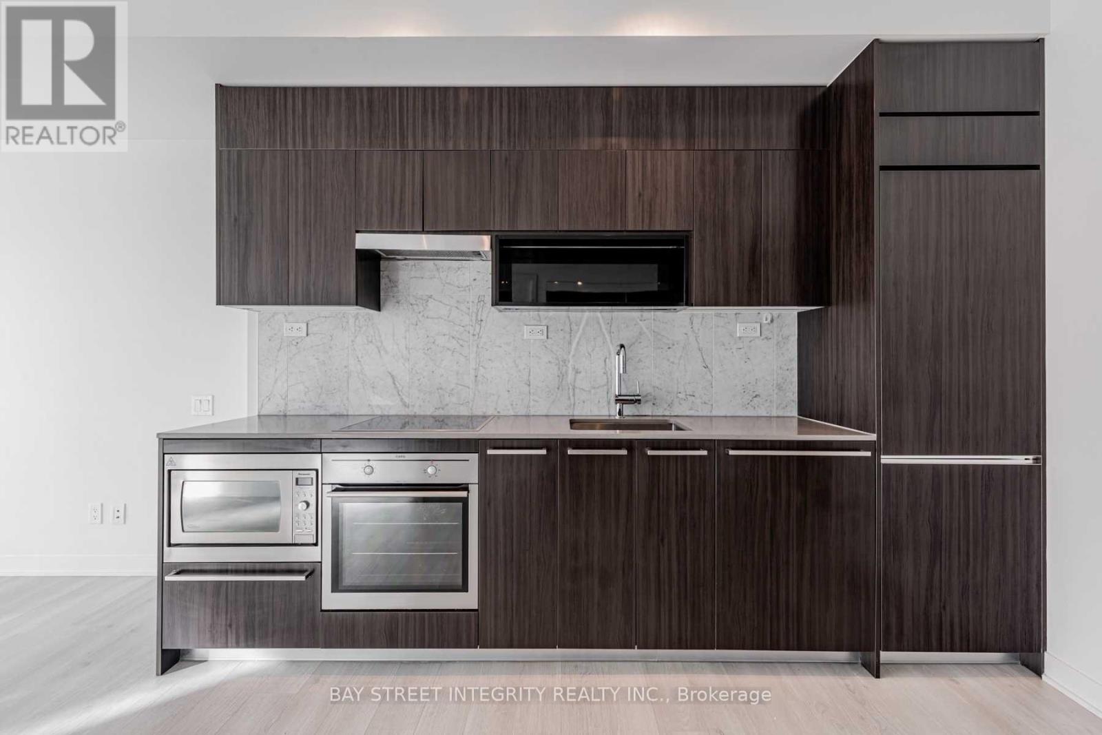 2107 - 80 Queens Wharf Road, Toronto, Ontario  M5V 0B4 - Photo 6 - C12937670