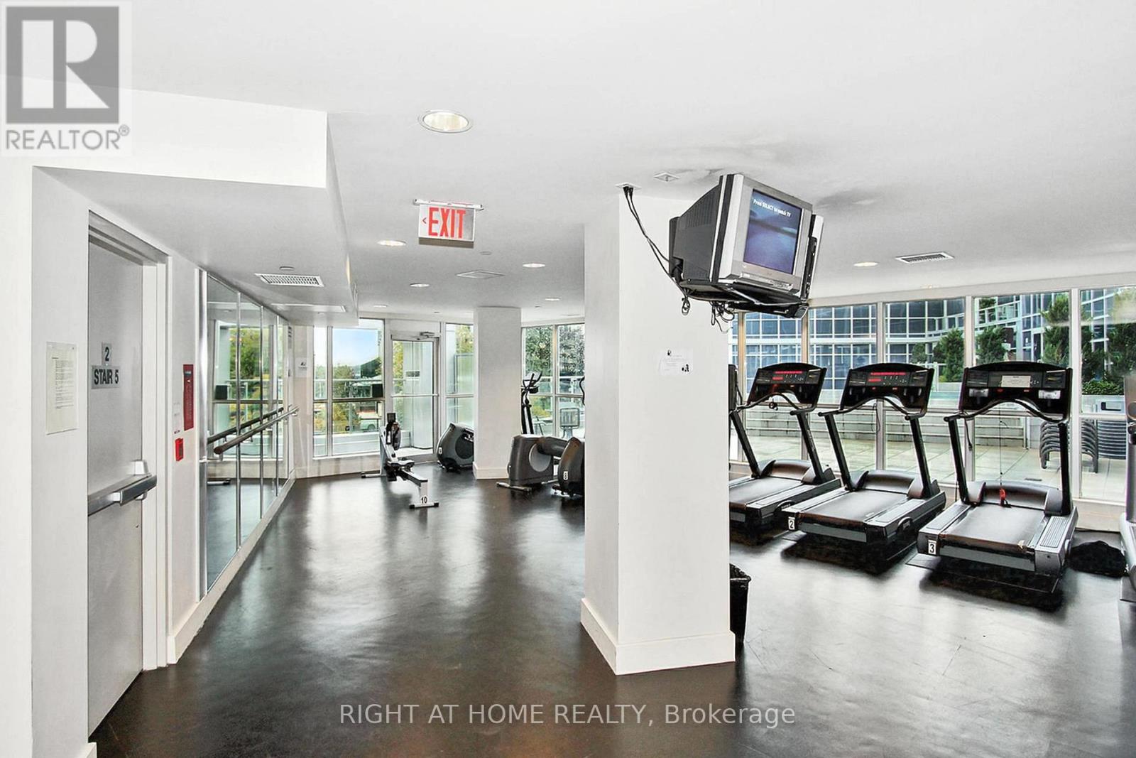 3202 - 8 York Street, Toronto, Ontario  M5J 2Y2 - Photo 37 - C12937694