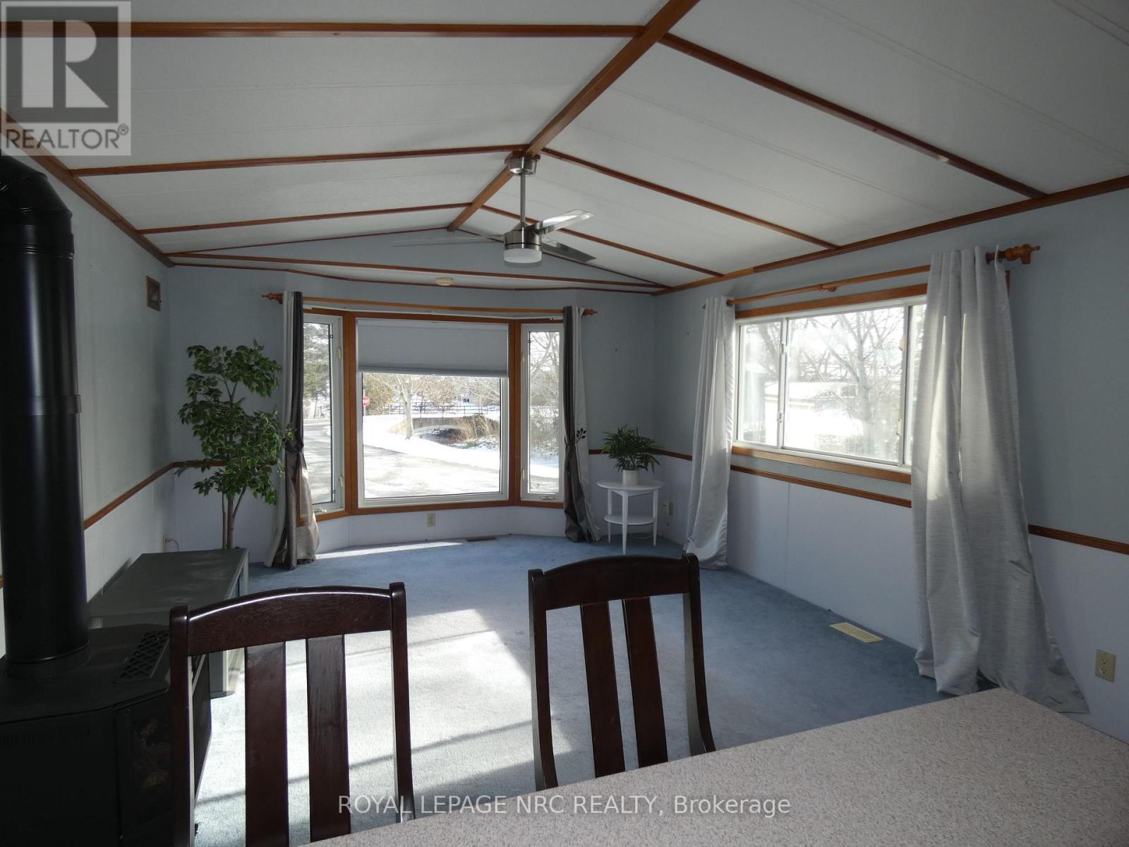 121 - 3033 Townline Road, Fort Erie, Ontario  L0S 1S1 - Photo 4 - X12630212