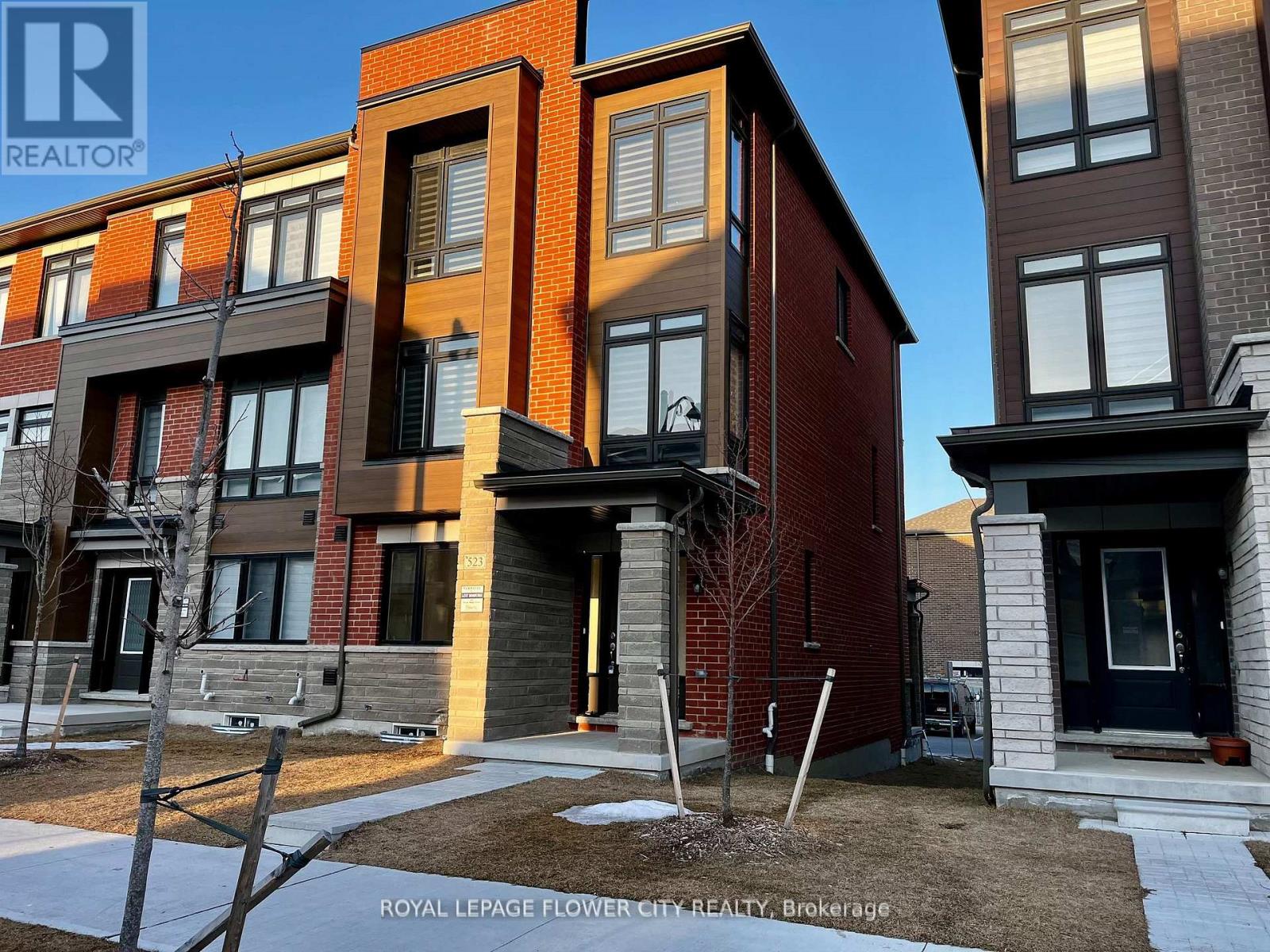 523 DANKS RIDGE DRIVE, Ajax, Ontario