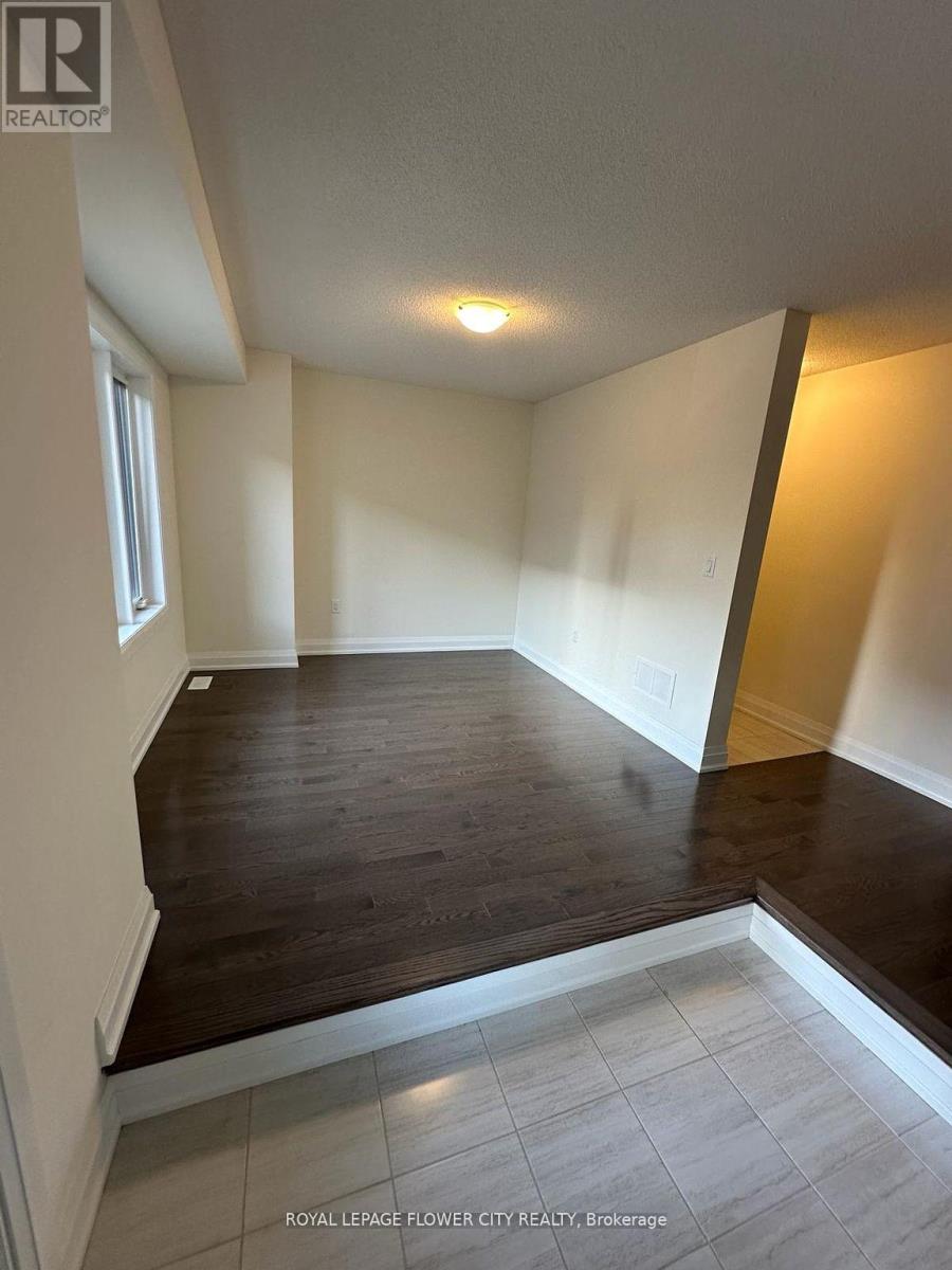 523 Danks Ridge Drive, Ajax, Ontario  L1S 0H3 - Photo 4 - E12937642