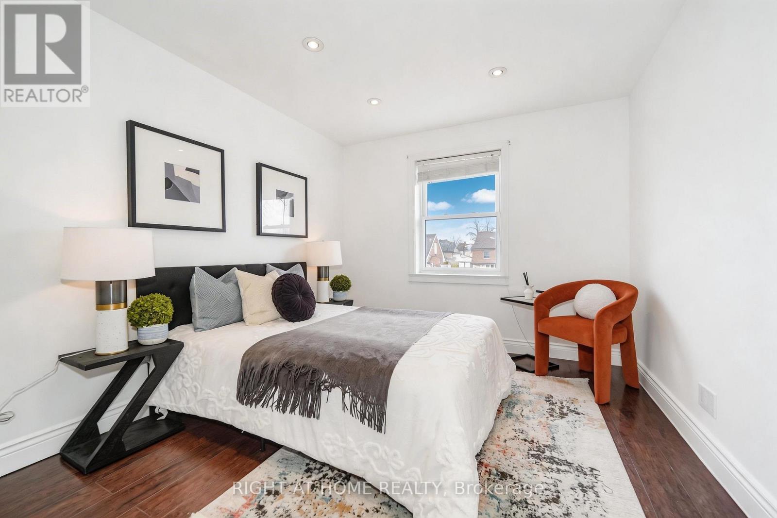 1083 Pharmacy Avenue, Toronto, Ontario  M1R 2H2 - Photo 24 - E12937648