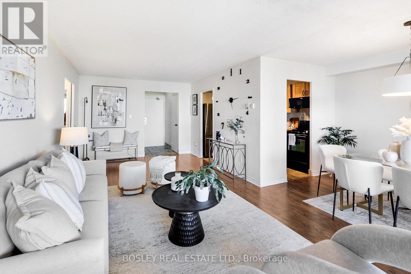 1902 - 3 Massey Square, Toronto, Ontario  M4C 5L5 - Photo 14 - E12937674