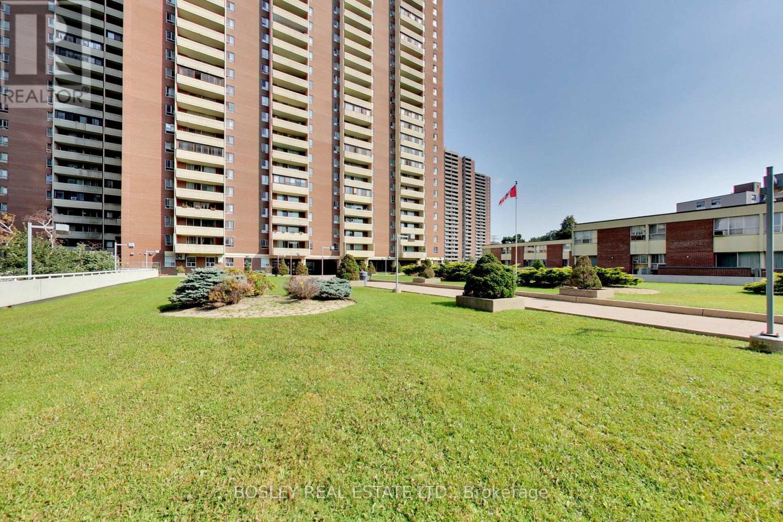 1902 - 3 Massey Square, Toronto, Ontario  M4C 5L5 - Photo 28 - E12937674
