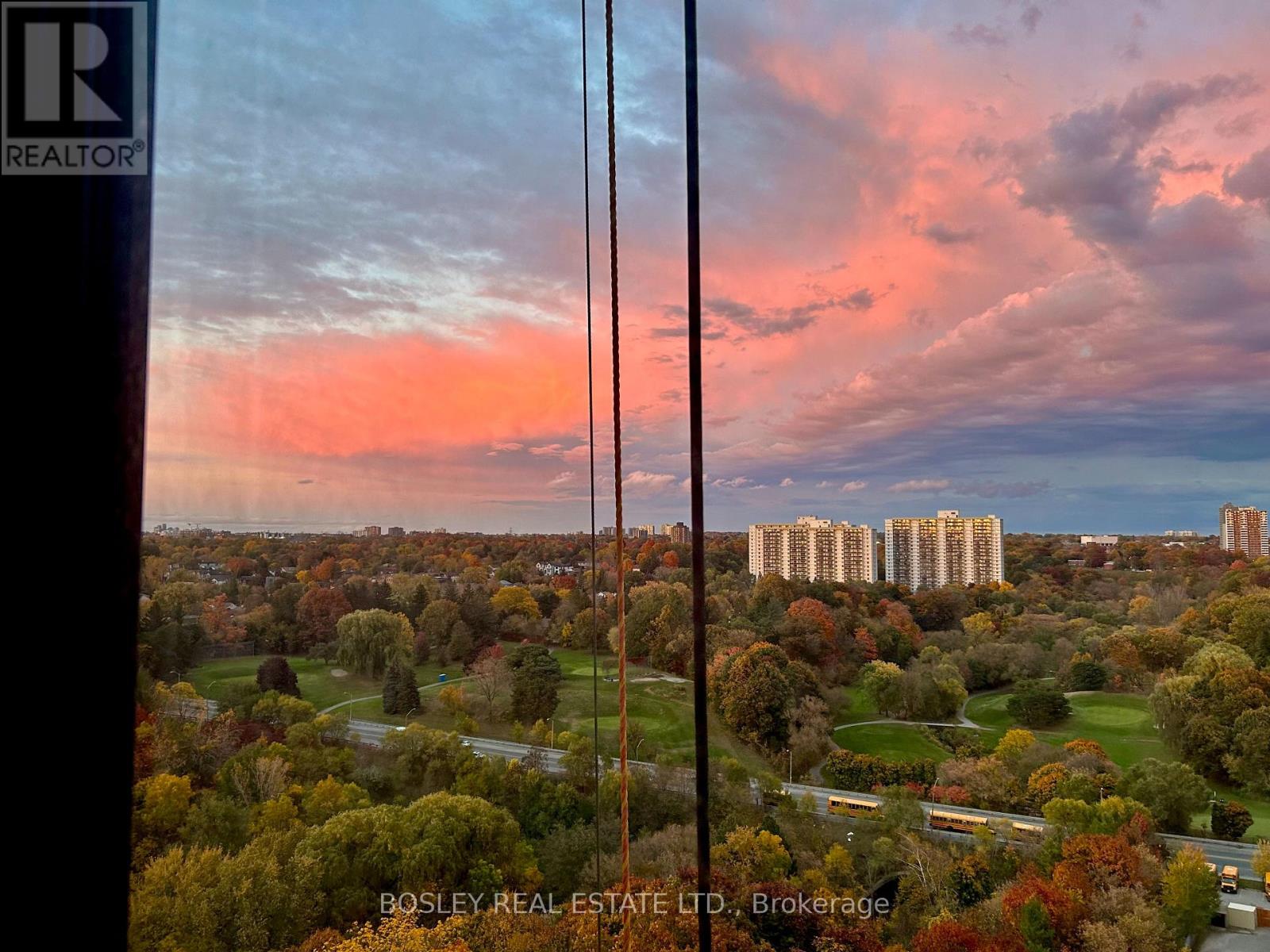 1902 - 3 Massey Square, Toronto, Ontario  M4C 5L5 - Photo 31 - E12937674