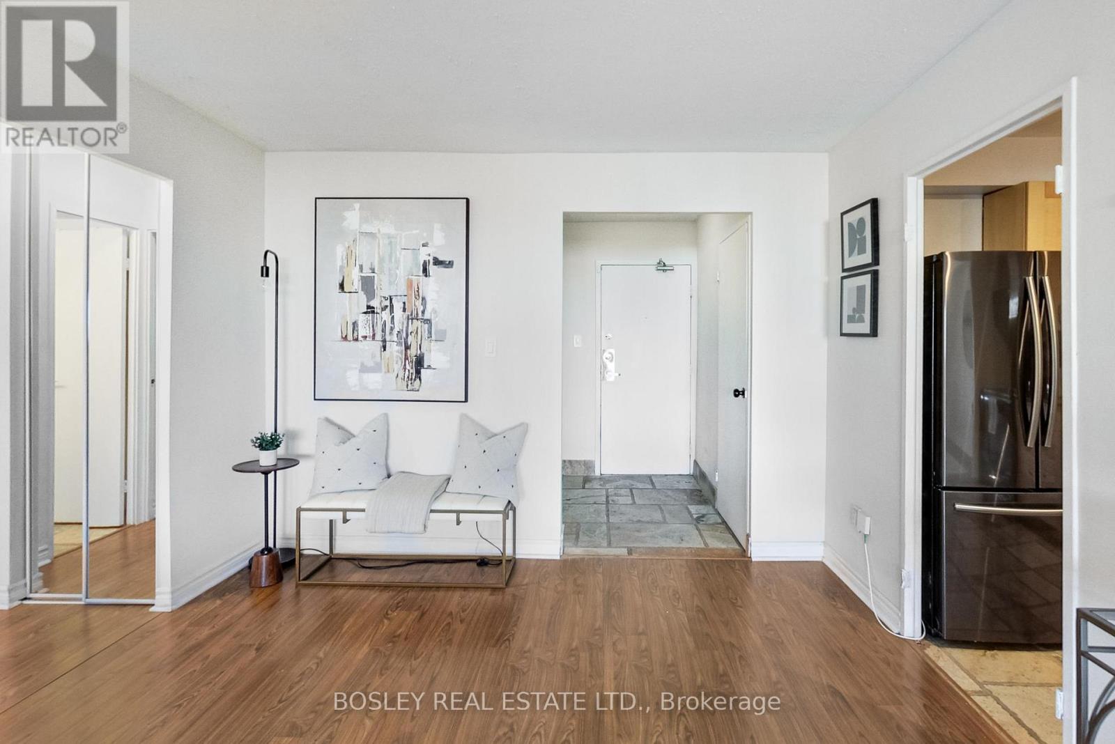 1902 - 3 Massey Square, Toronto, Ontario  M4C 5L5 - Photo 4 - E12937674