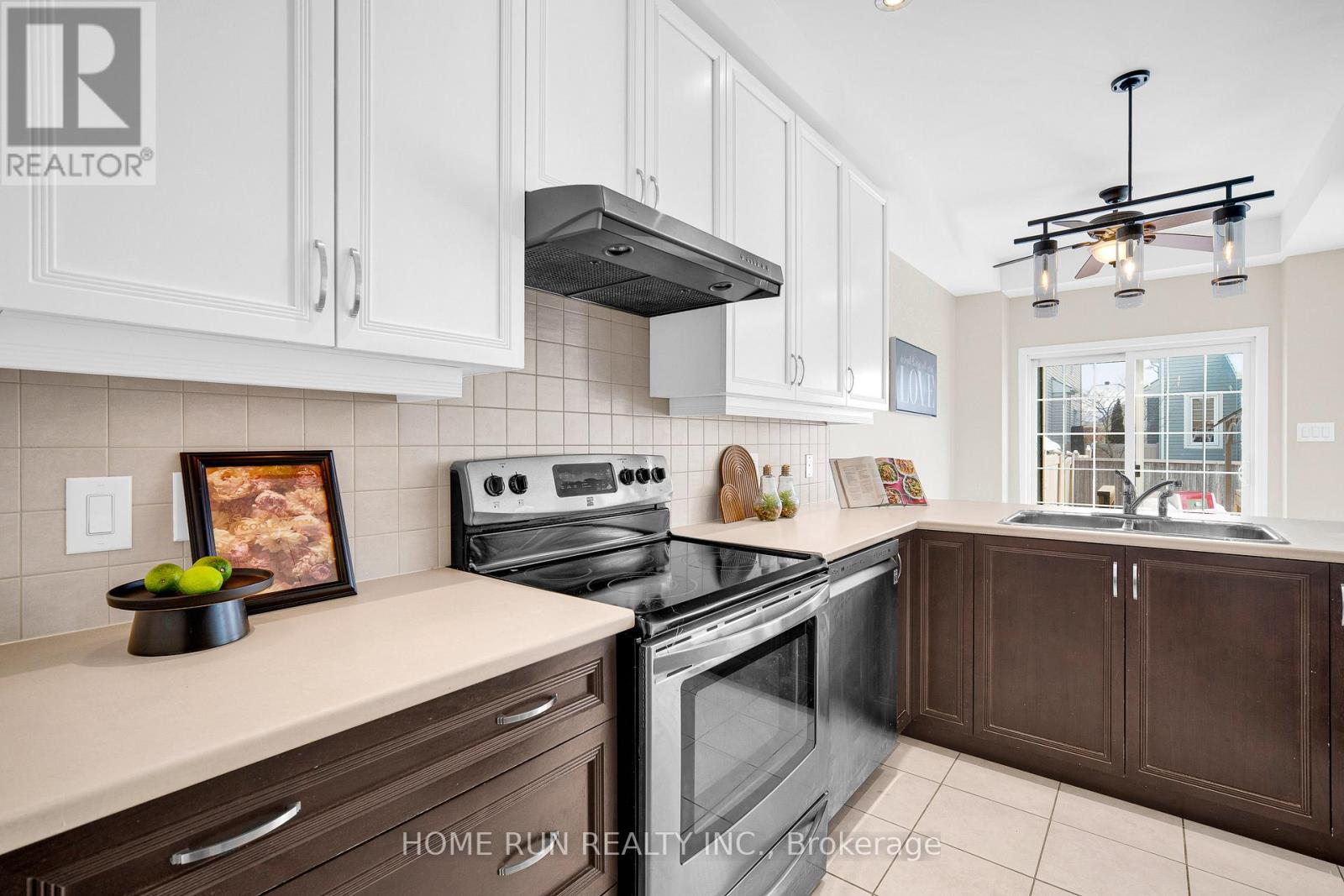 636 Pamplona Private, Ottawa, Ontario  K2J 5T4 - Photo 16 - X12937664