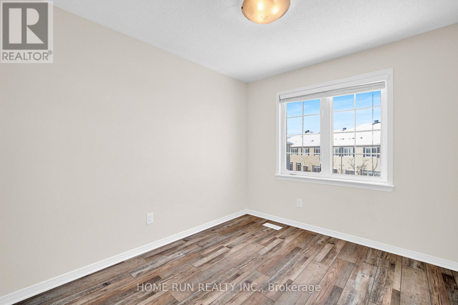 636 Pamplona Private, Ottawa, Ontario  K2J 5T4 - Photo 32 - X12937664