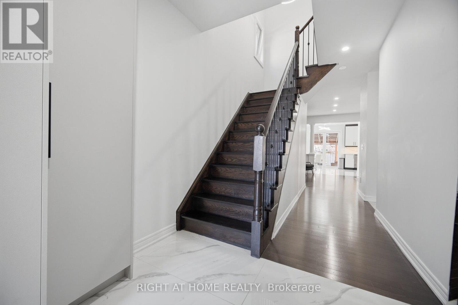 87 Via Toscana Drive, Vaughan, Ontario  L4H 3V4 - Photo 18 - N12937644