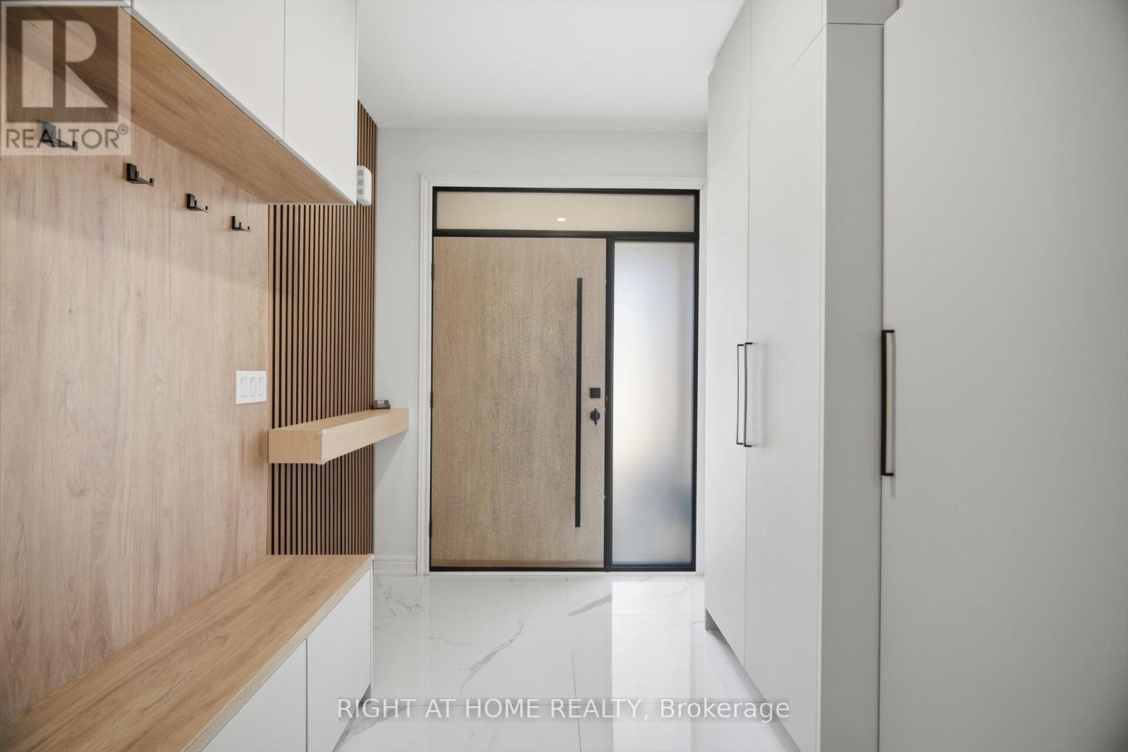 87 Via Toscana Drive, Vaughan, Ontario  L4H 3V4 - Photo 4 - N12937644