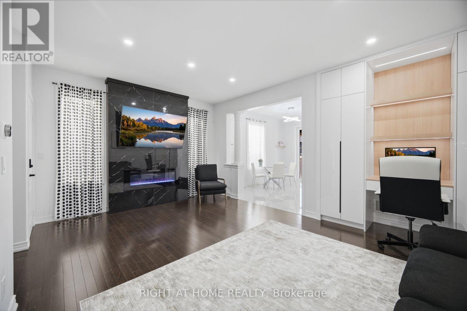 87 Via Toscana Drive, Vaughan, Ontario  L4H 3V4 - Photo 7 - N12937644