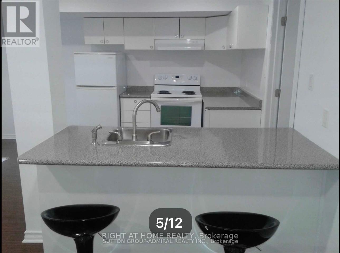 75 Maffey Crescent, Richmond Hill, Ontario  L4S 0A8 - Photo 5 - N12937686