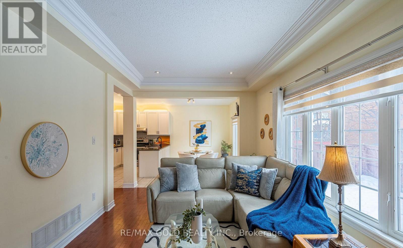 311 Father Tobin Road, Brampton, Ontario L6R 0P4 - Photo 11 - W12890522