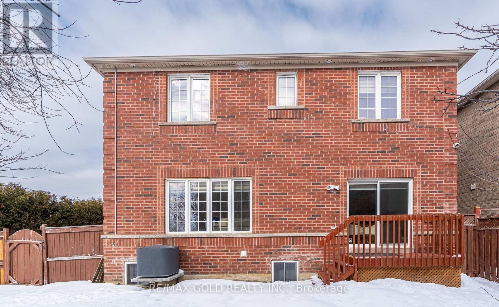 311 Father Tobin Road, Brampton, Ontario L6R 0P4 - Photo 43 - W12890522