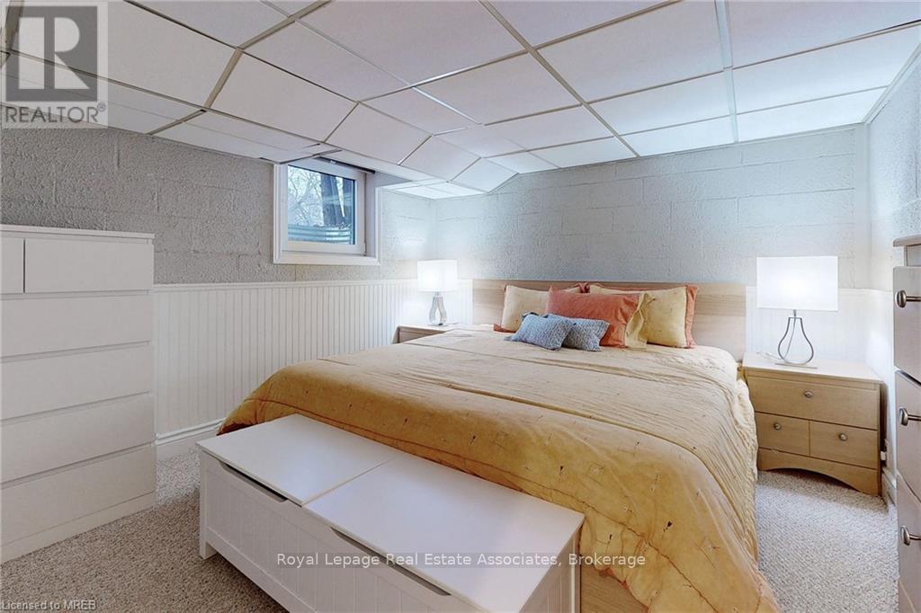 Basement - 925 Kingsway Drive, Burlington, Ontario  K7T 3J1 - Photo 17 - W12937638